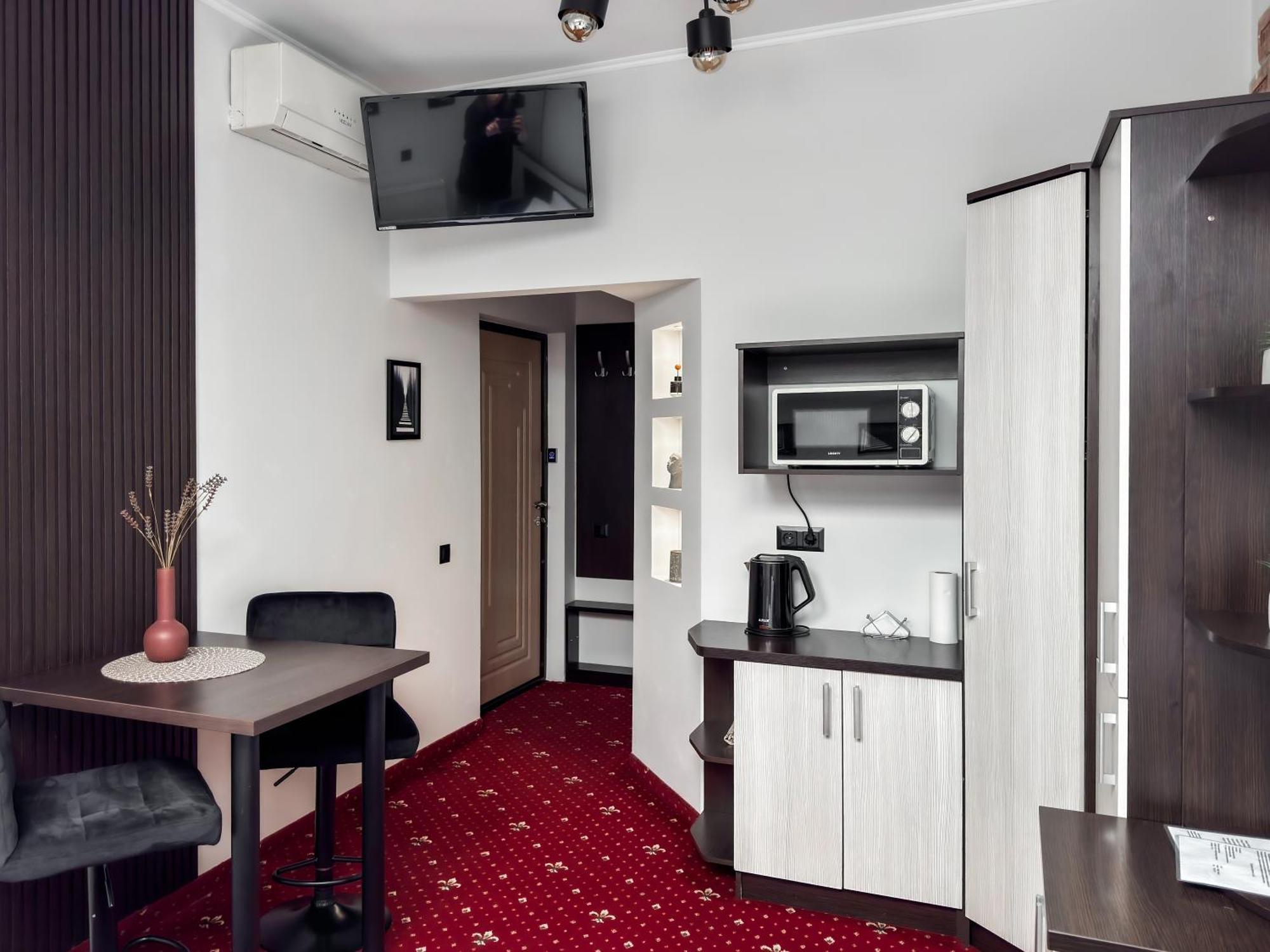Apartments On Zaliznychna 49 Ivano-Frankivsk Exteriér fotografie